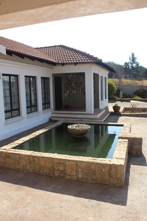 Bottom Of Boden Hotel Benoni Exterior foto