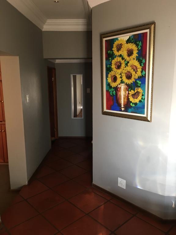 Bottom Of Boden Hotel Benoni Exterior foto