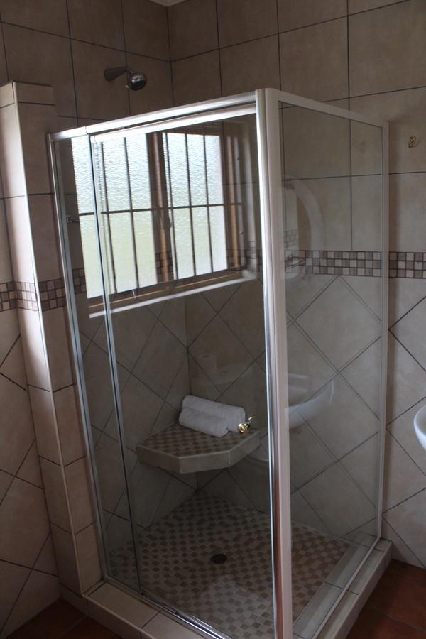 Bottom Of Boden Hotel Benoni Exterior foto